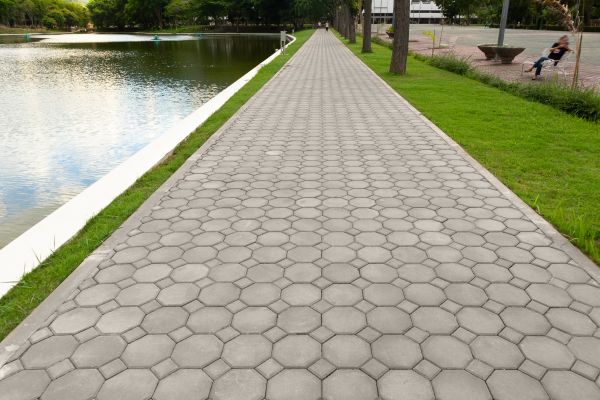 Pathway Pavers Installation in Novi