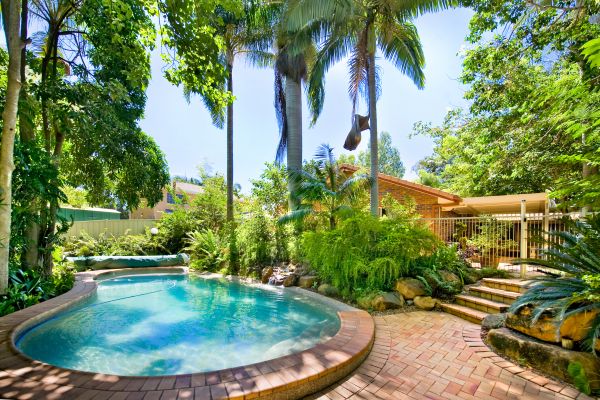Pool Patio Paving in Novi